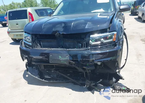 2018 Volkswagen Atlas 3.6L V6 Se из США, поврежденный, VIN 1V2KR2CA4JC519792